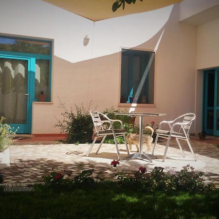 B&B-Le Rondini Monserrato Bagian luar foto