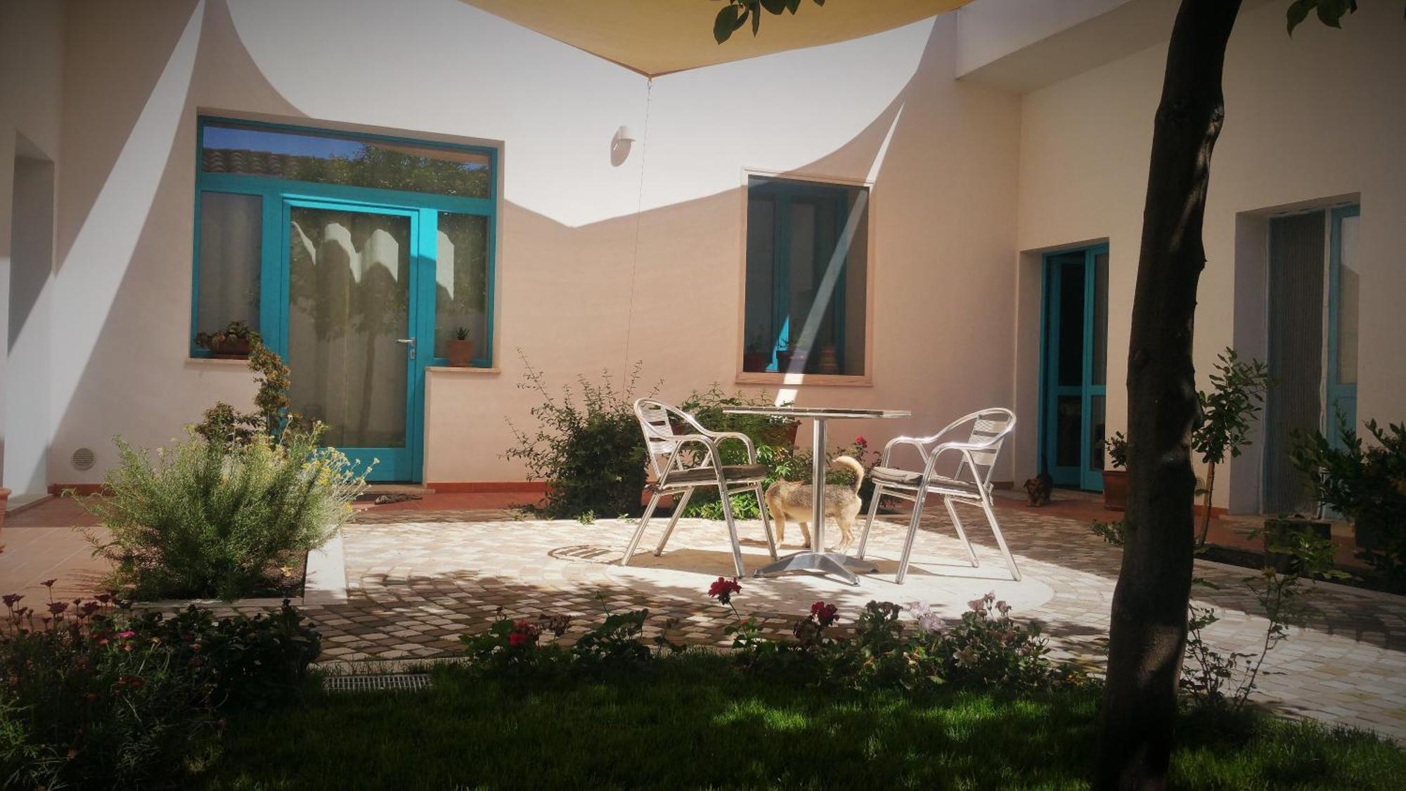 B&B-Le Rondini Monserrato Bagian luar foto