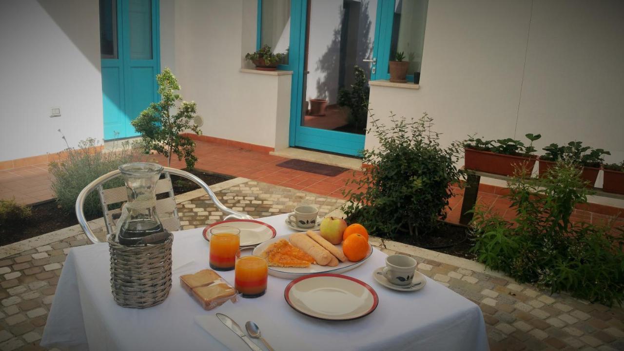 B&B-Le Rondini Monserrato Bagian luar foto