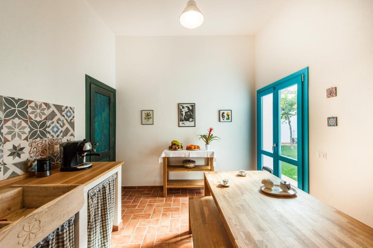 B&B-Le Rondini Monserrato Bagian luar foto