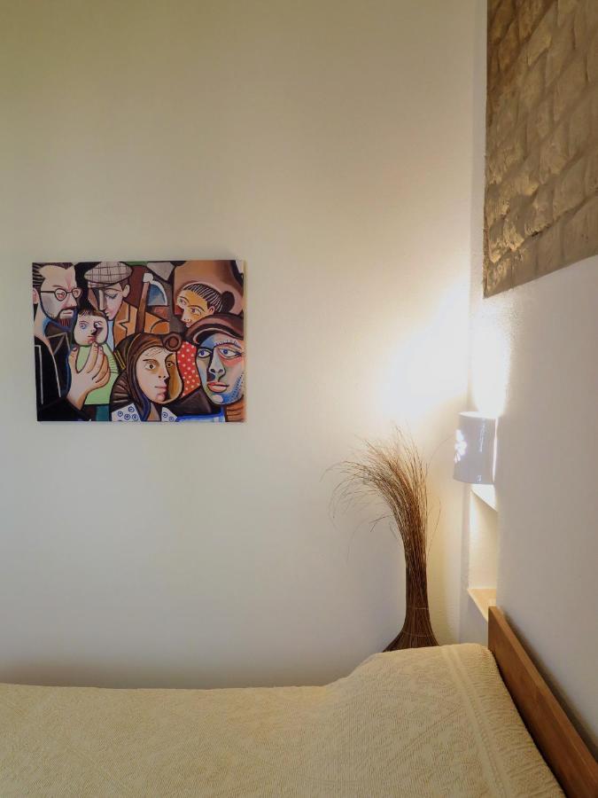 B&B-Le Rondini Monserrato Bagian luar foto